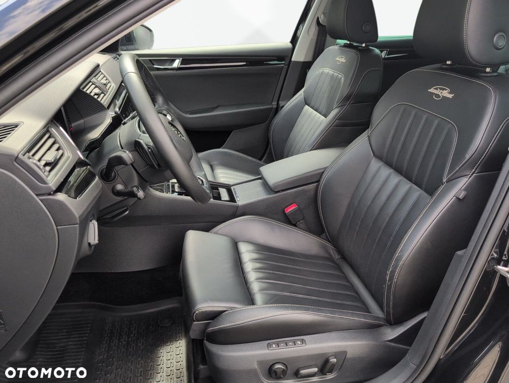 Skoda Superb 2.0 TDI SCR 4x4 L&K DSG - 20