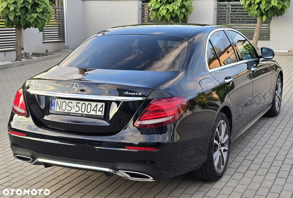 Mercedes-Benz Klasa E 220 d 4-Matic AMG - 5
