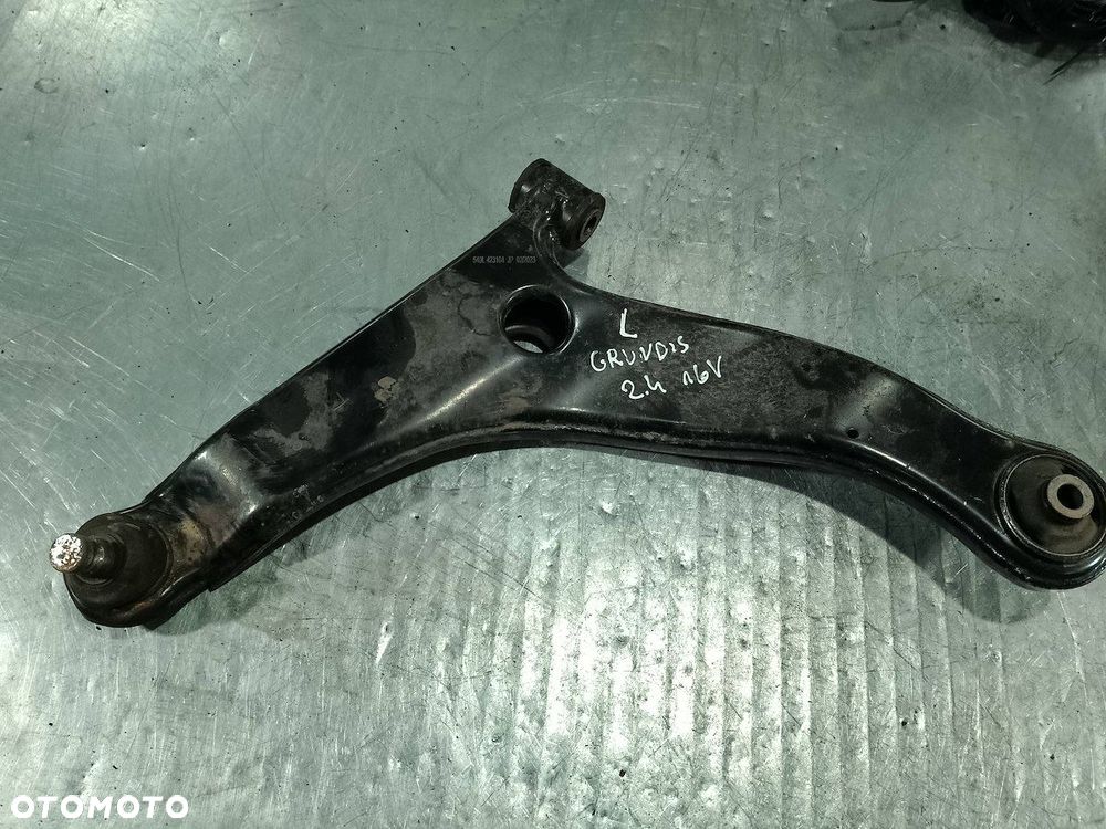 WAHACZ LEWY PRZÓD MITSUBISHI GRANDIS 2.4 16V - 1