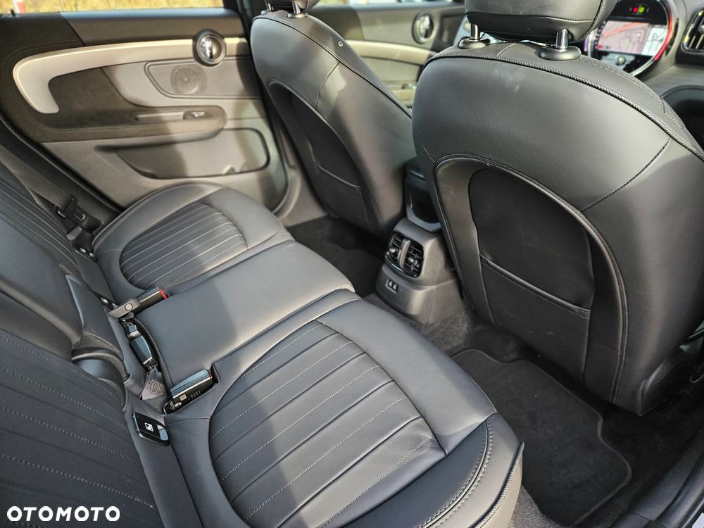 MINI John Cooper Works ALL4 sport - 33