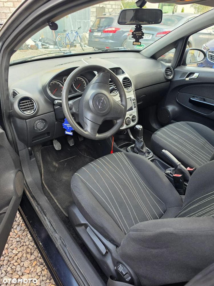 Opel Corsa 1.2 16V Enjoy - 17