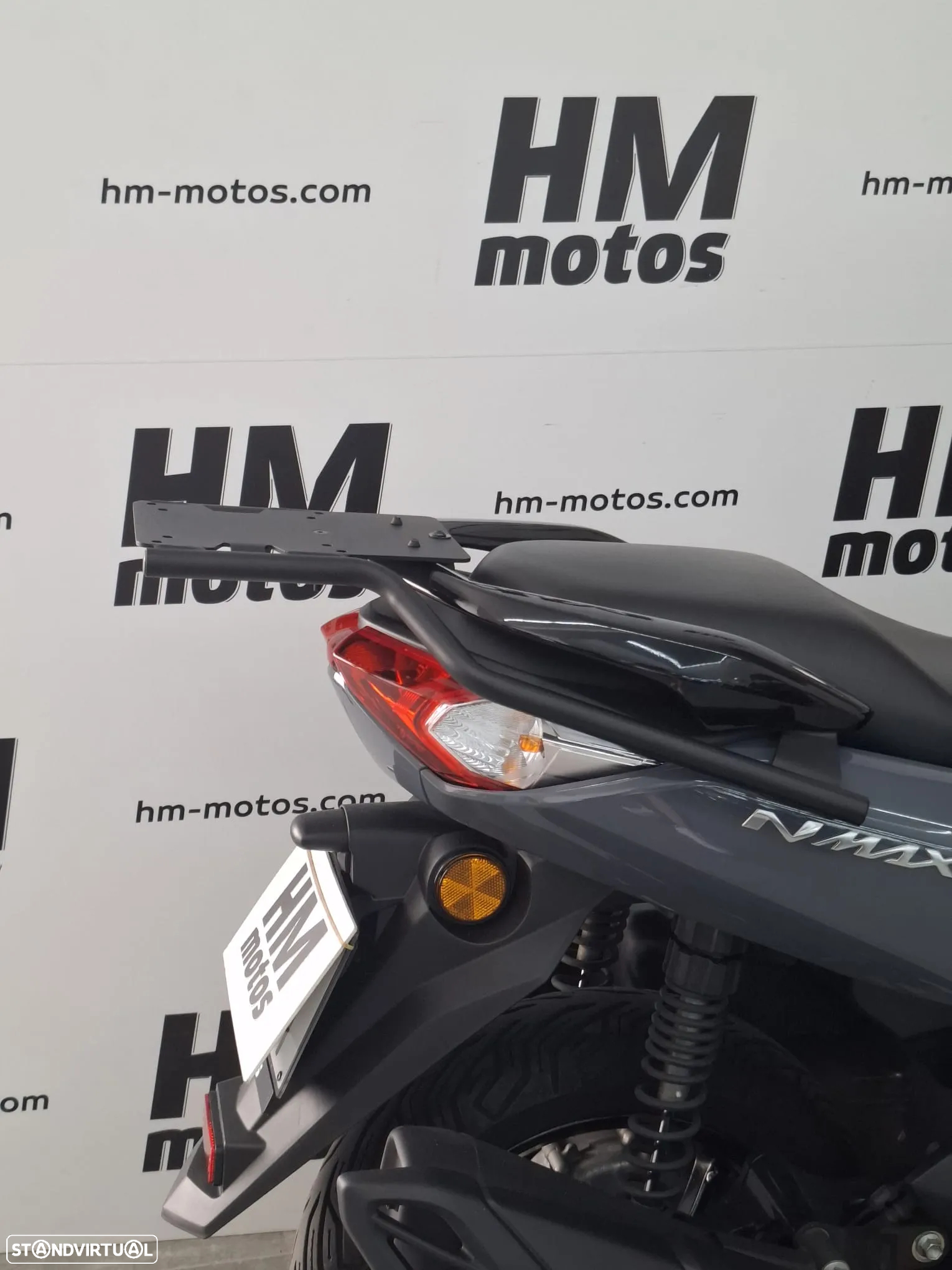 Yamaha NMAX - 13