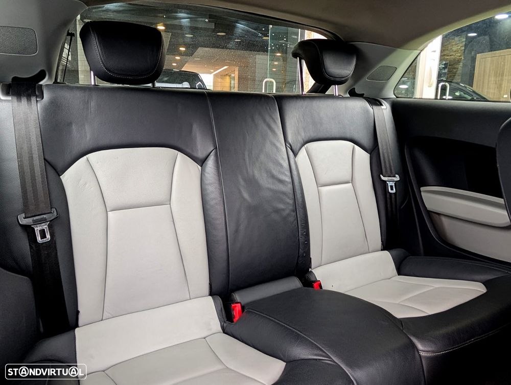 Audi A1 1.6 TDI Sport - 17