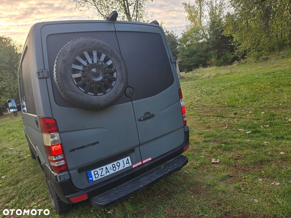Mercedes-Benz Sprinter - 38