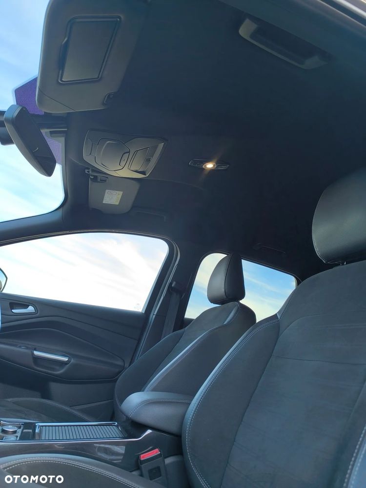Ford Kuga 2.0 TDCi AWD ST-Line - 16