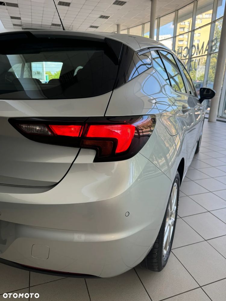 Opel Astra V 1.2 T Edition S&S - 29