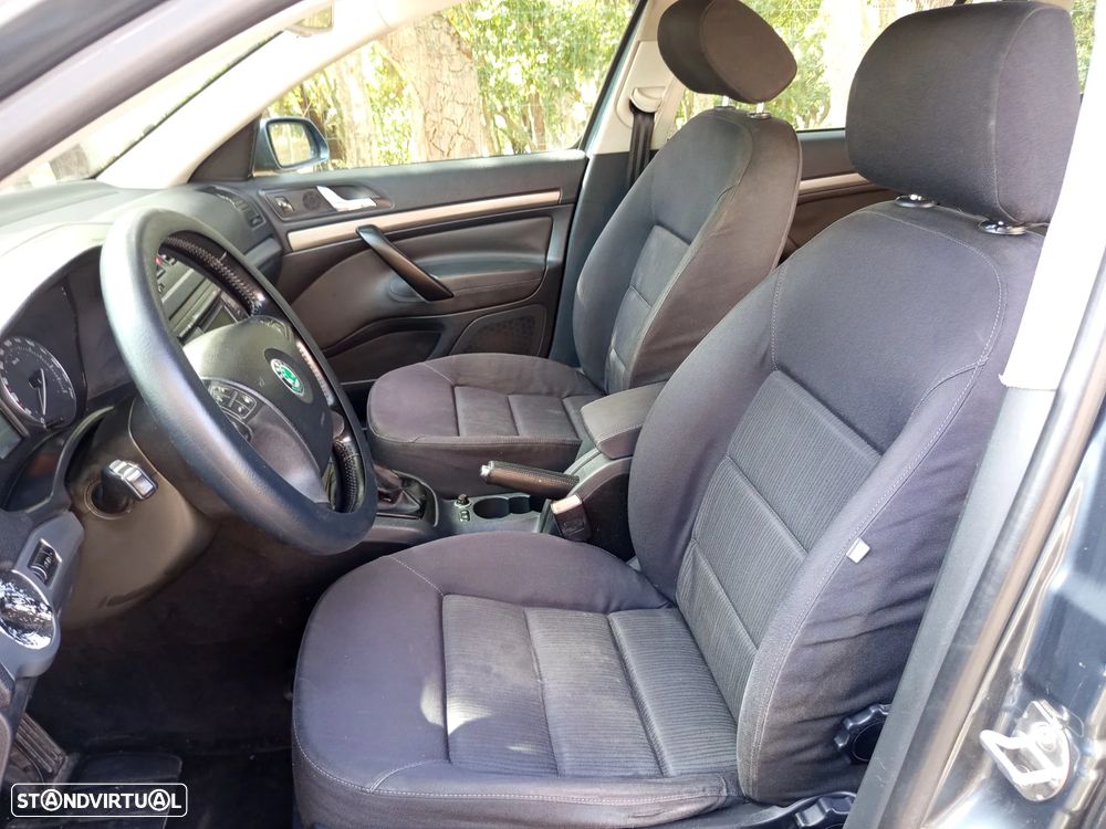 Skoda Octavia Break 2.0 TDI Sport - 16