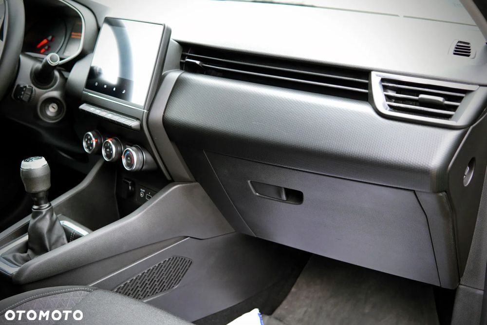 Renault Clio ver-1-0-tce-zen - 24