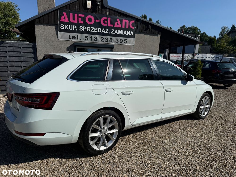 Skoda Superb 2.0 TDI Ambition DSG - 9