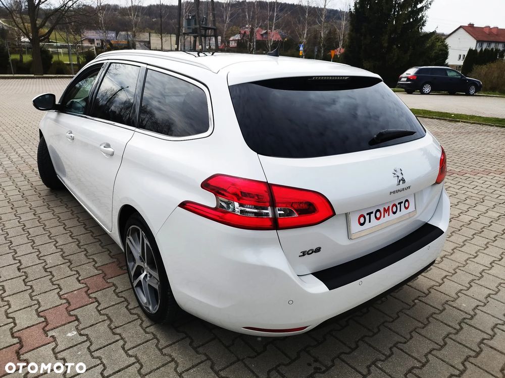 Peugeot 308 1.6 Premium - 9