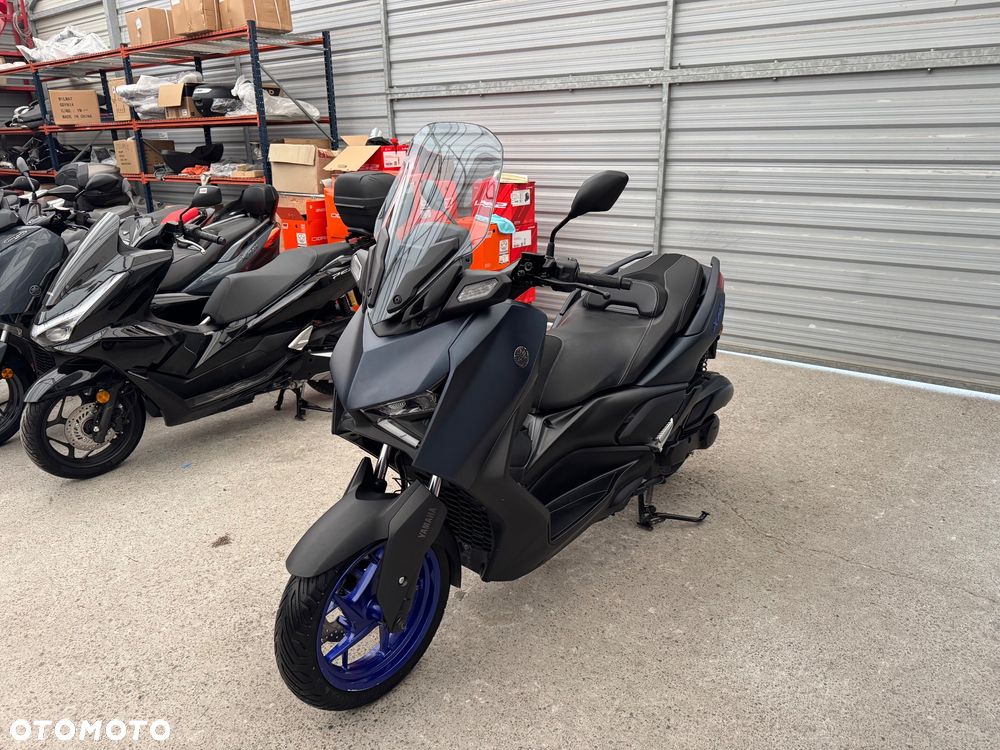 Yamaha X-max - 3