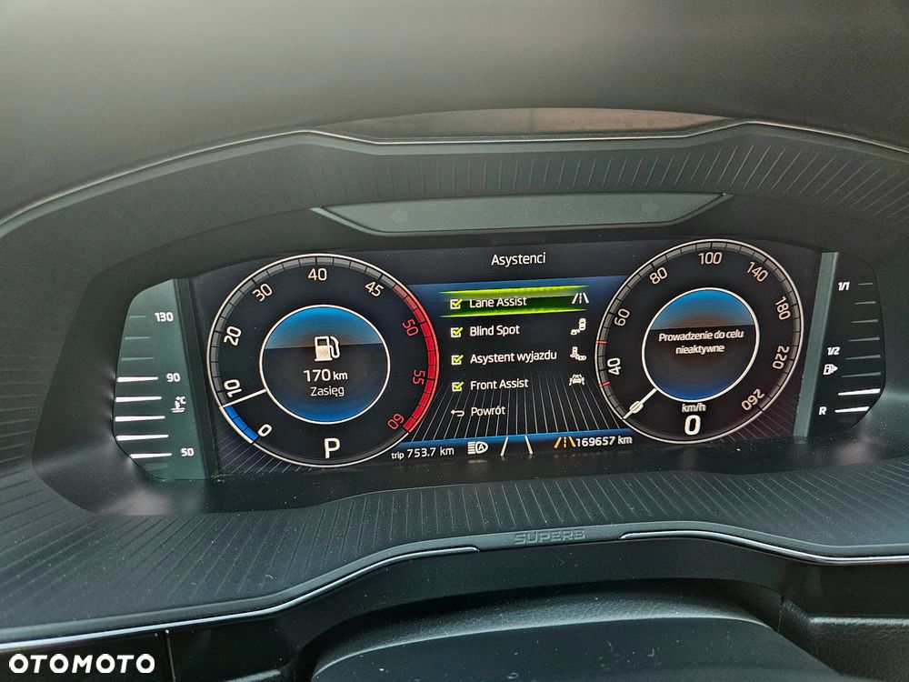 Skoda Superb 2.0 TDI 4x4 DSG L&K - 35