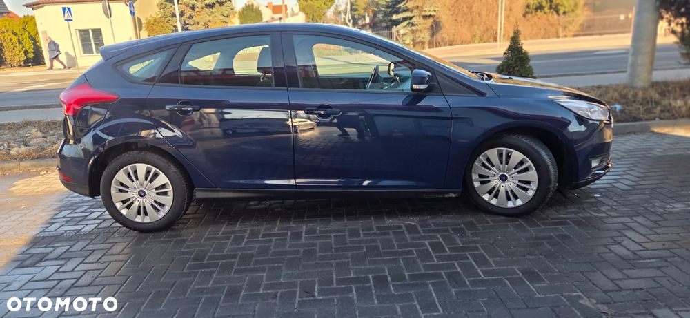 Ford Focus - 17