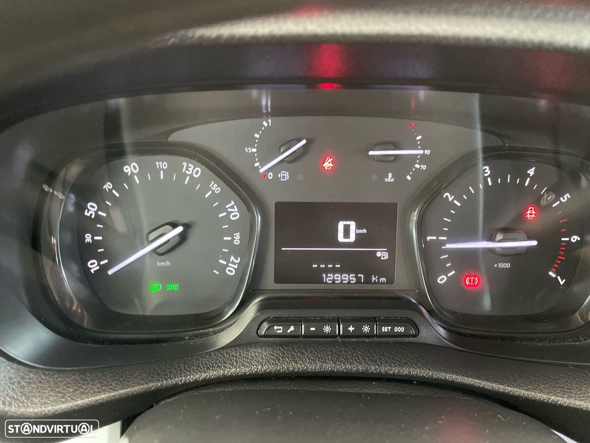 Toyota Proace Verso 1.5 D-4D L2 1.2T Comfort 9L - 14