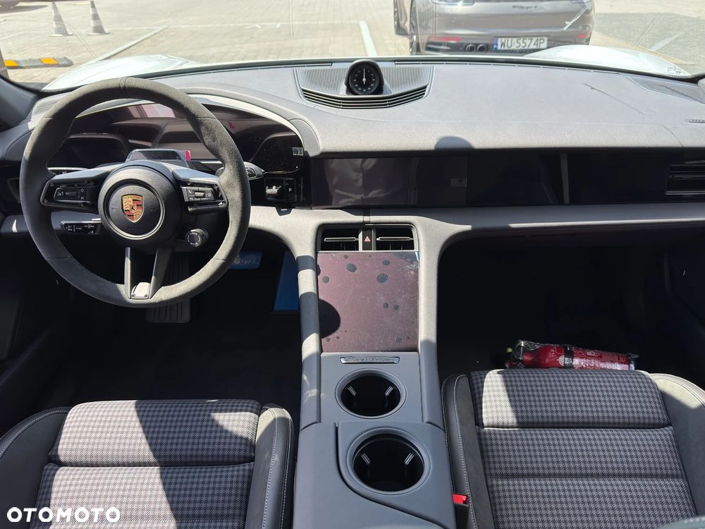 Porsche Taycan 105kWh 4 - 15