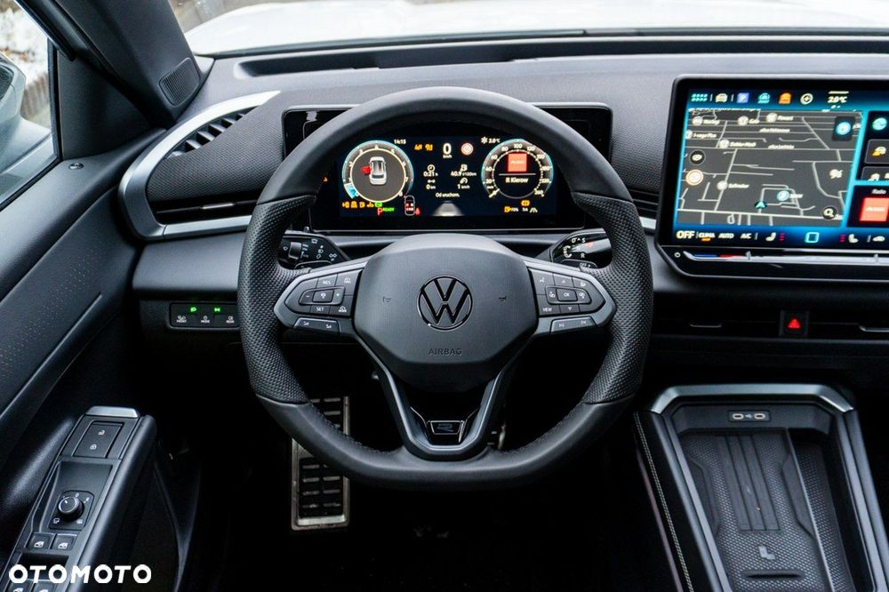 Volkswagen T-Roc - 23