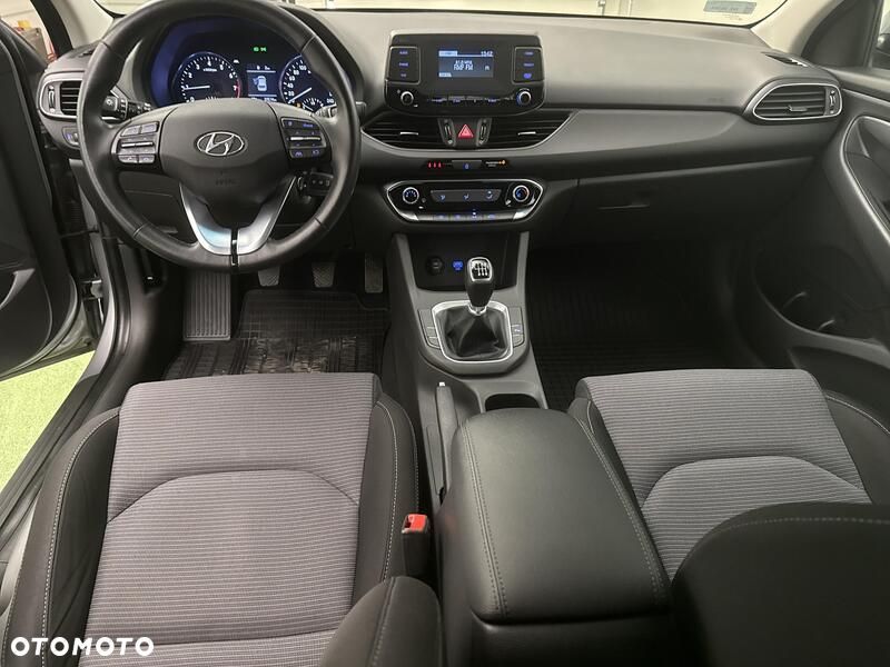 Hyundai i30 1.5 DPI Modern - 21