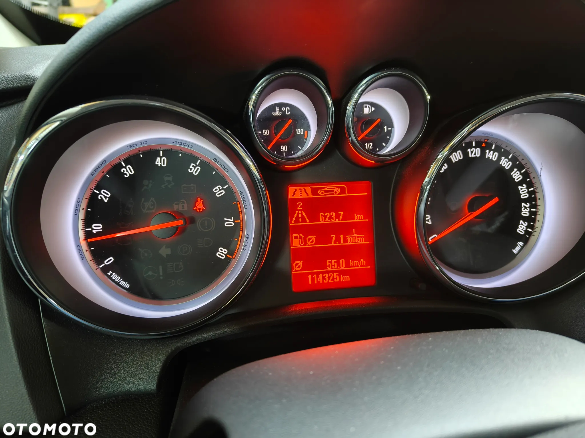Opel Astra GTC 1.4 Turbo Active - 32