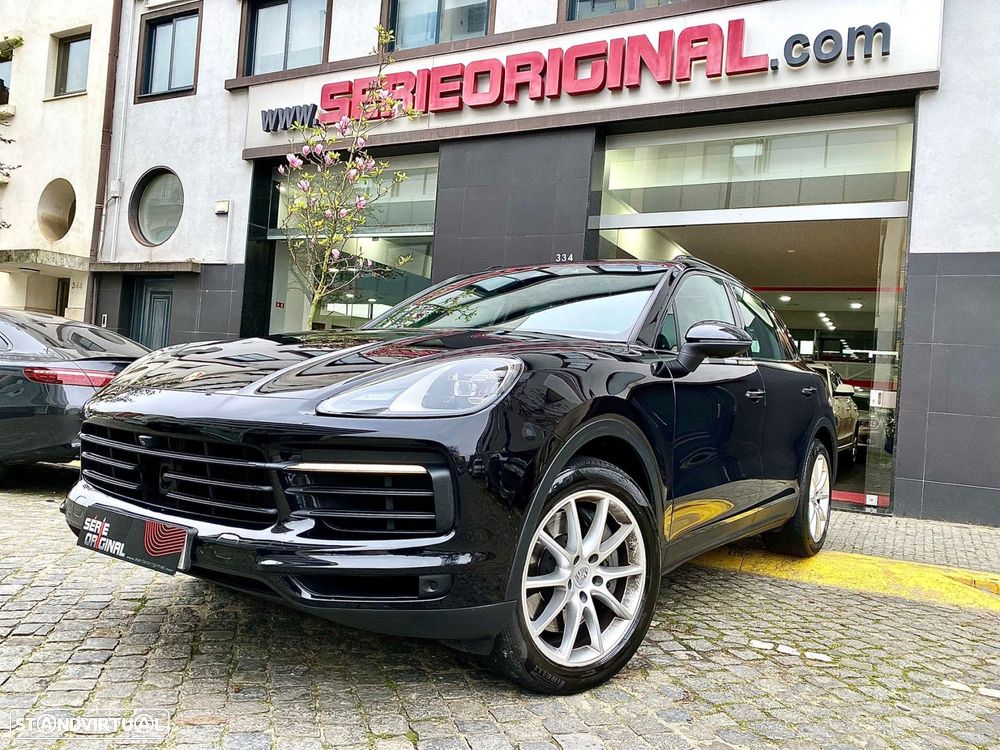 Porsche Cayenne S - 1