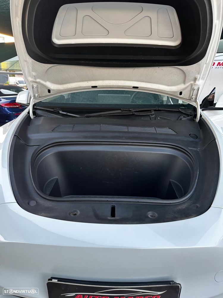 Tesla Model Y Long Range Tração Integral - 23