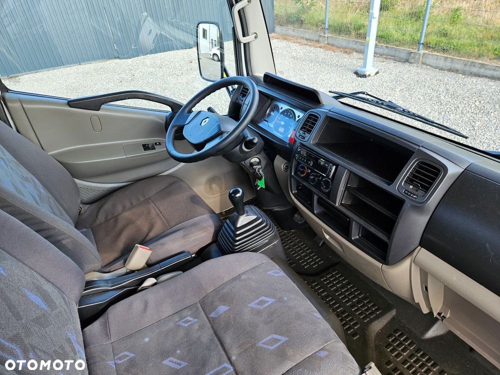 Renault Maxity 2.5 DCI 110KM/ Hakowiec / DMC 3.5T / - 19