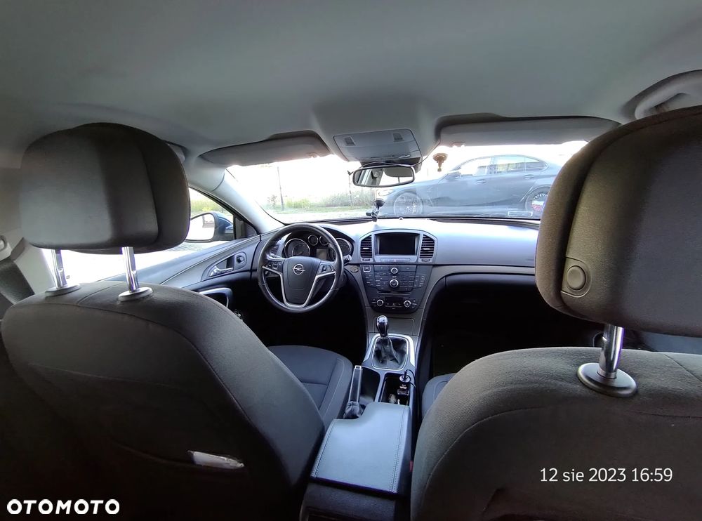 Opel Insignia - 11