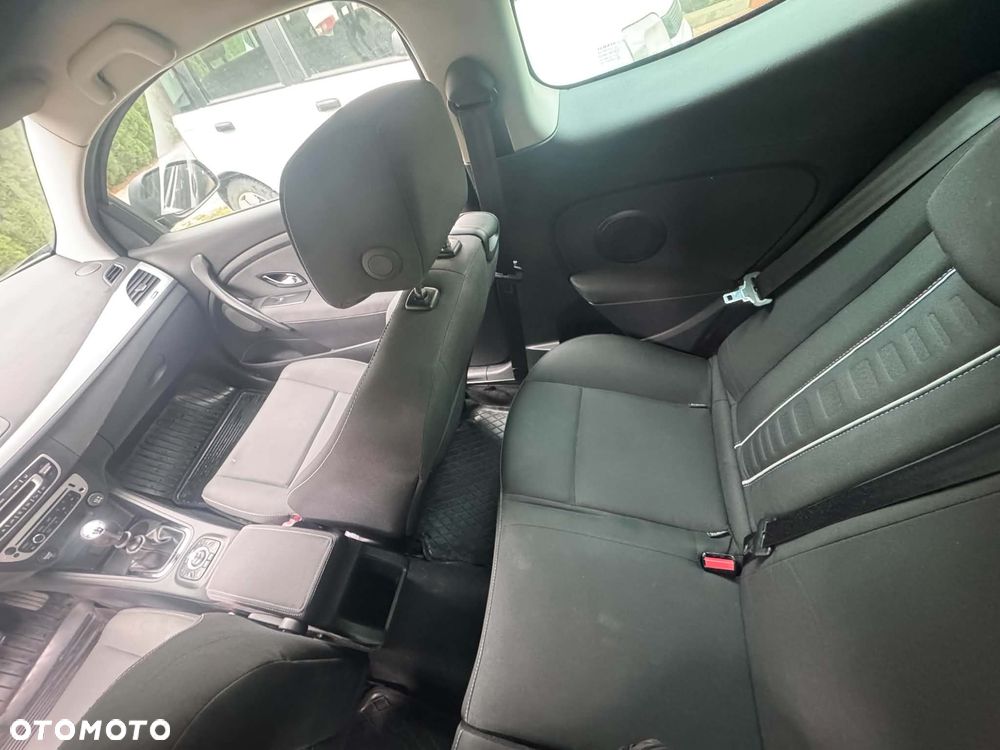 Renault Megane - 13