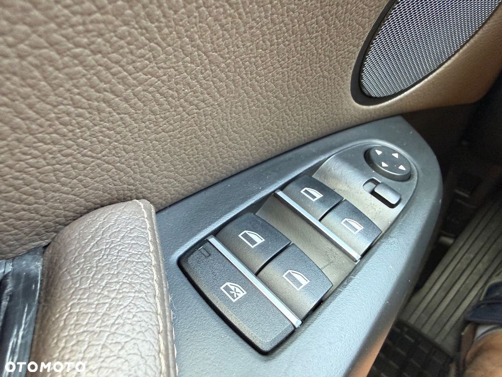 BMW X3 xDrive20d - 17