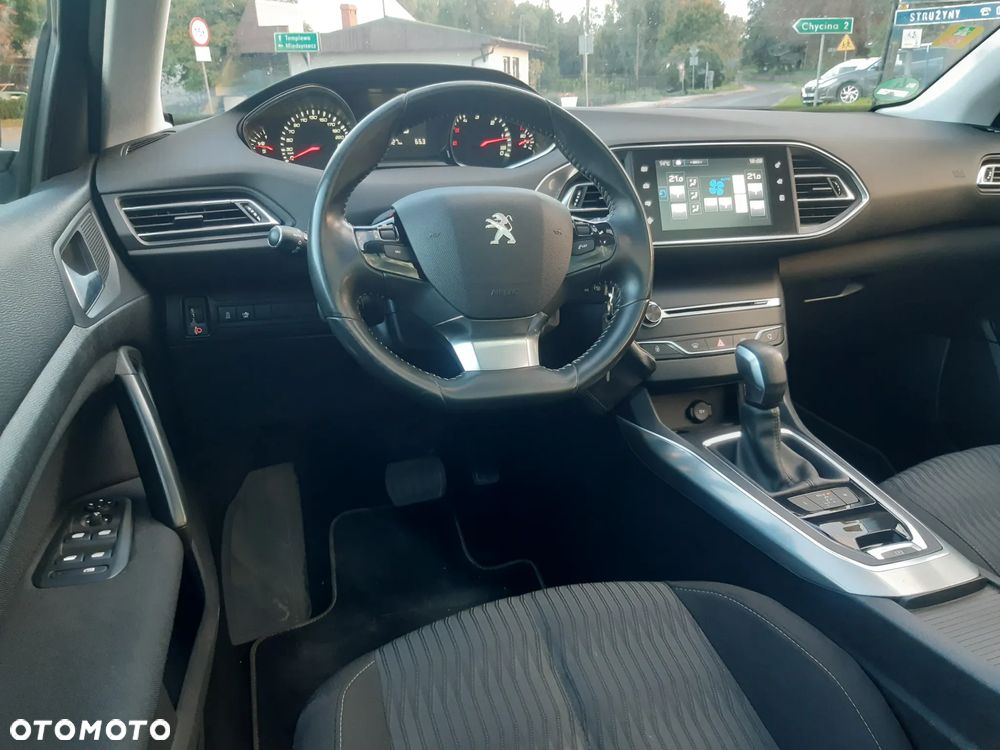 Peugeot 308 SW BlueHDi 150 Automatik Stop & Start Niveau 2 Business-Line - 10