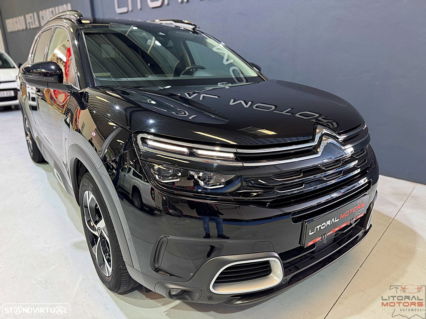 Citroën C5 Aircross 1.2 PureTech Shine EAT8 - 3