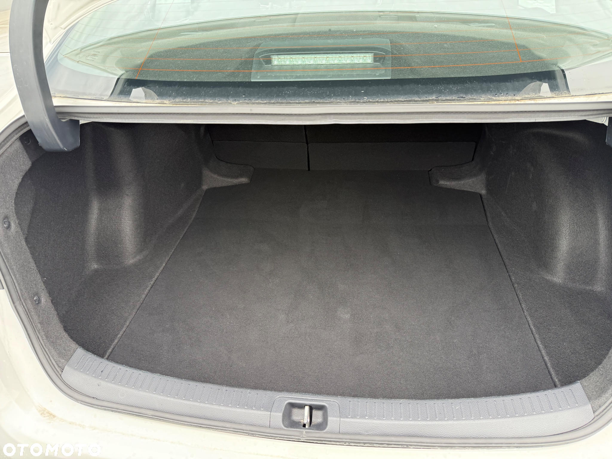 Toyota Corolla 1.6 Active - 26
