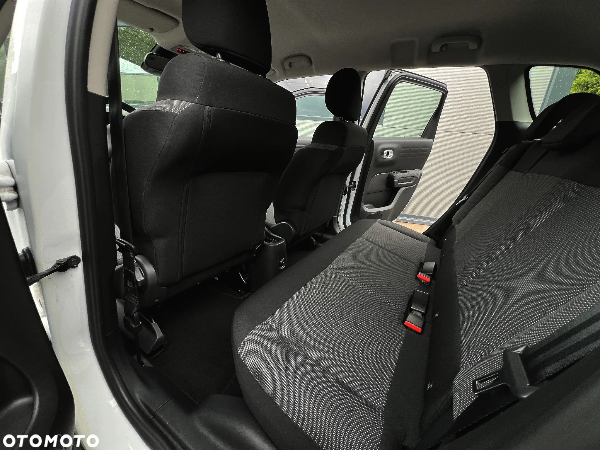 Citroën C3 Aircross 1.6 BlueHDi Shine S&S - 22