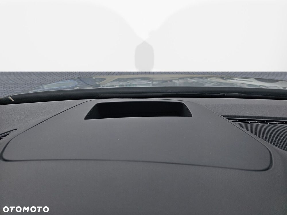 Volkswagen Golf 2.0 TDI GTD DSG - 38