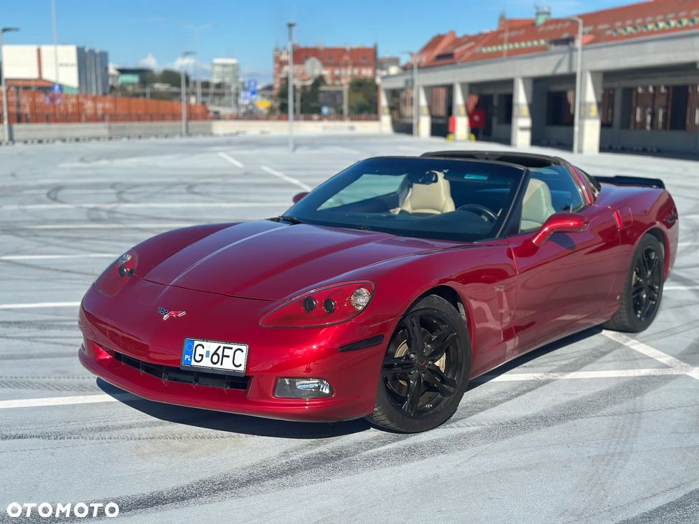 Chevrolet Corvette - 6