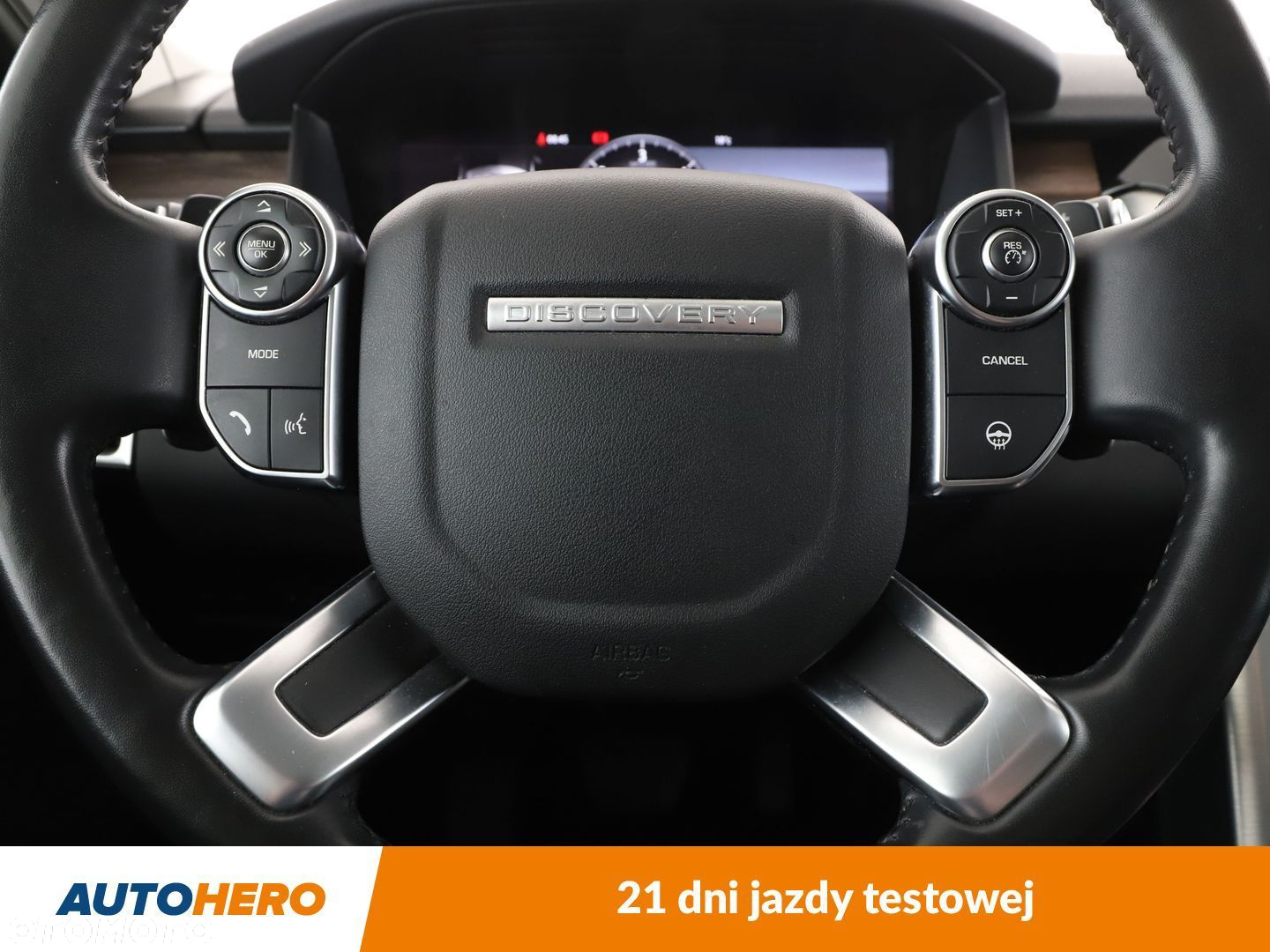 Land Rover Discovery V 2.0 SD4 HSE - 18