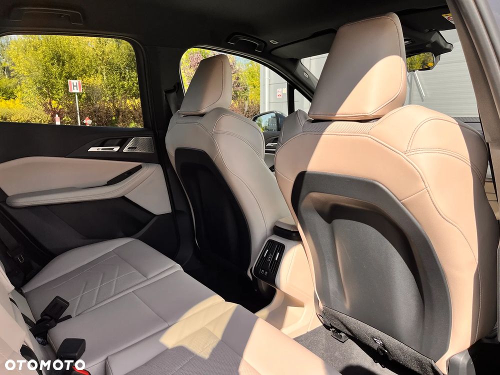 BMW Seria 2 - 33