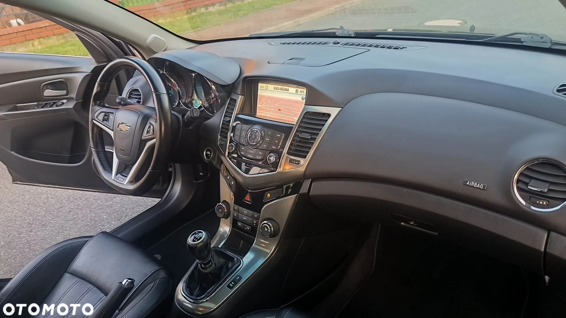 Chevrolet Cruze 2.0 D LTZ+ - 24
