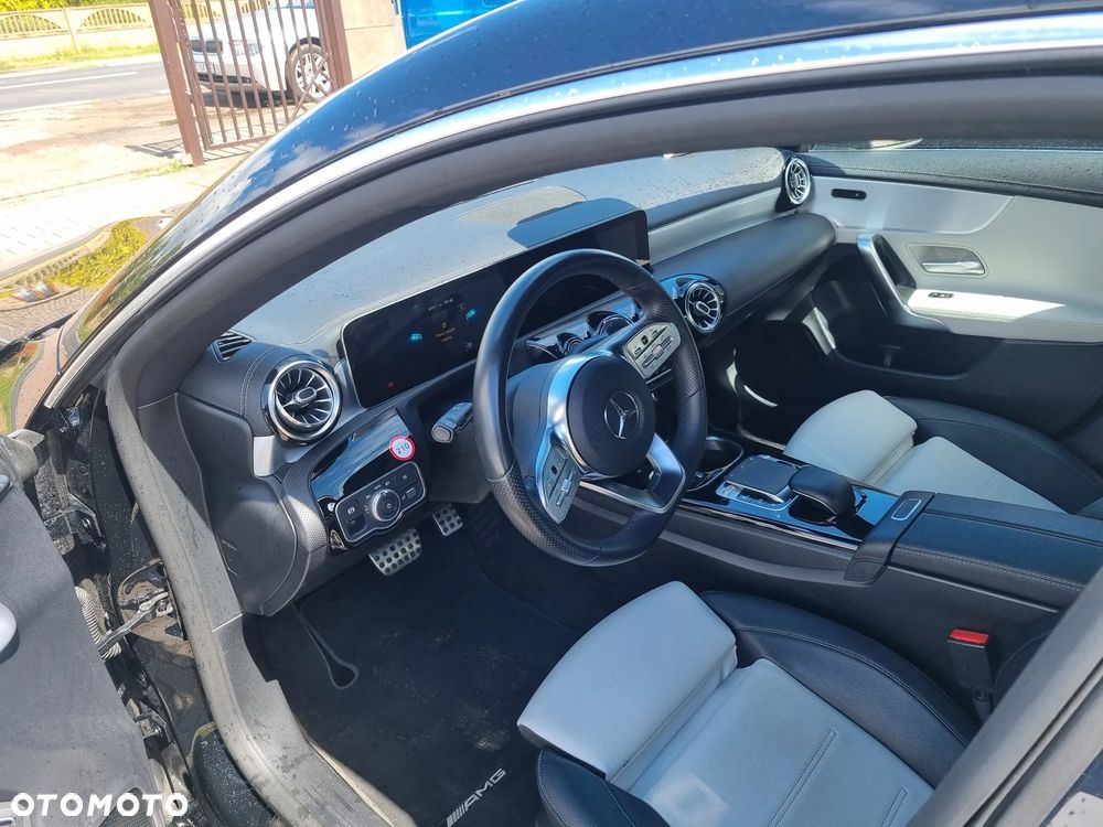Mercedes-Benz CLA 220 4Matic 7G-DCT AMG Line - 6