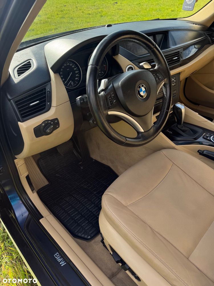 BMW X1 xDrive23d - 11