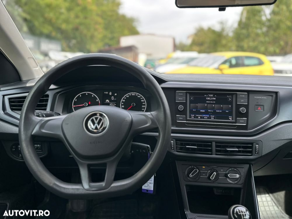 Volkswagen Polo - 10
