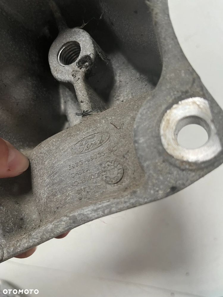 WSPORNIK ŁAPA UCHWYT SILNIKA FORD RANGER 3.2 TDCI EB3G6B033BC - 3
