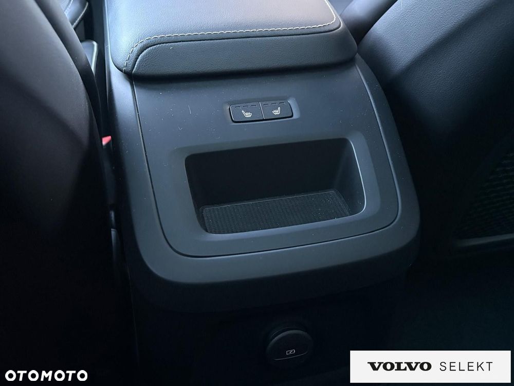 Volvo XC 60 - 35