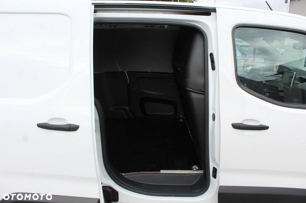 Peugeot Partner - 8