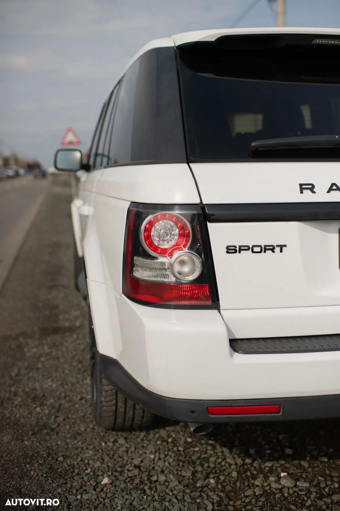 Land Rover Range Rover Sport 3.0 SDV6 HSE - 9