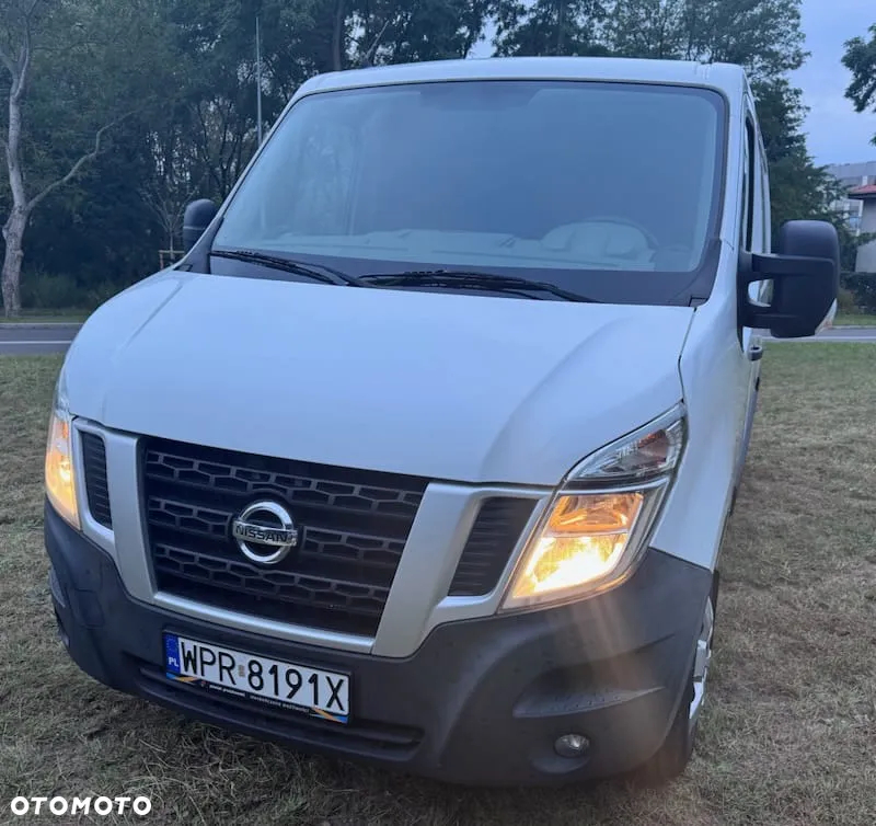 Nissan NV400 - 11