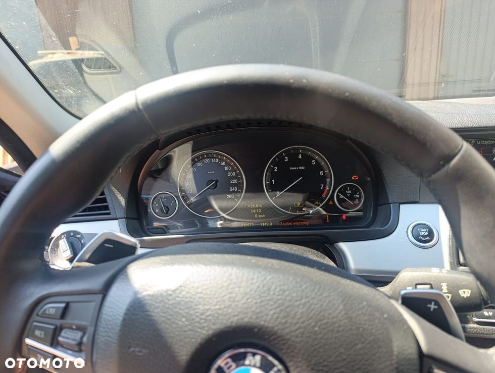 BMW Seria 5 535i - 16