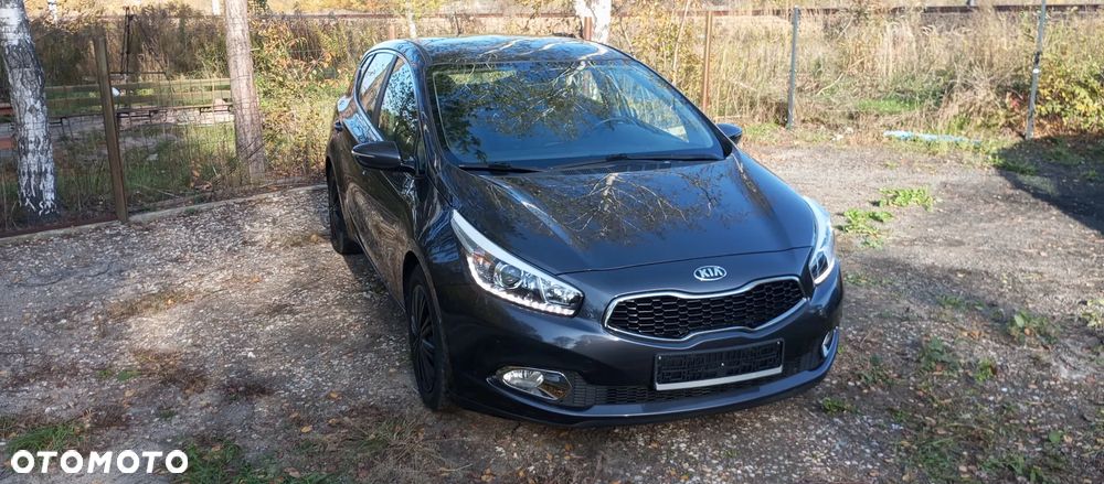 Kia Ceed - 6