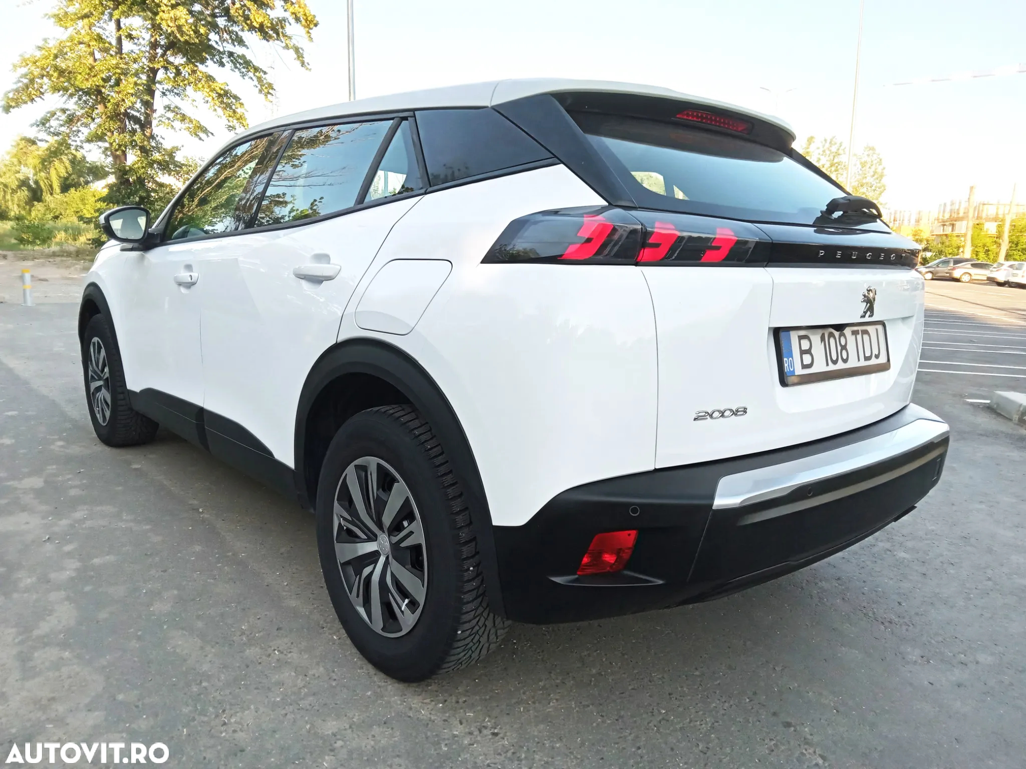 Peugeot 2008 1.5 BlueHDI STT Active - 4