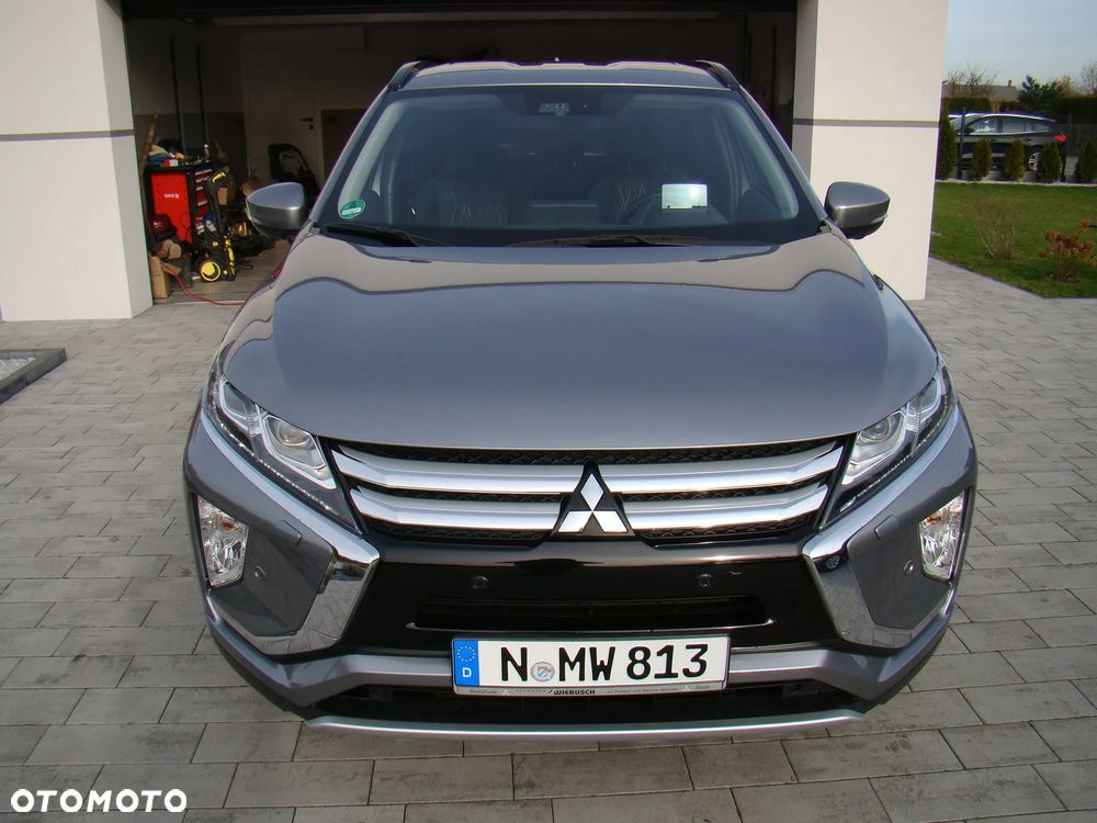Mitsubishi Eclipse Cross 1.5 T-MIVEC ClearTec CVT 4WD Intro Edition - 3