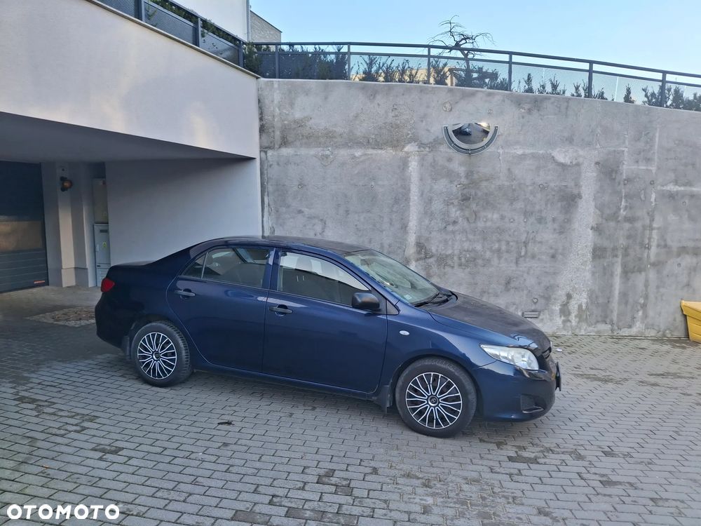 Toyota Corolla 1.6 VVT-i Dynamic - 14